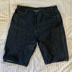 New pair of Dickie’s Men’s shorts! Tried on one time!